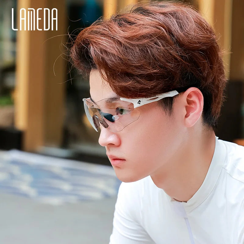 LAMEDA Unisex Cycling Sunglasses Photochromic Anti-Fog MTB Road Bike Goggles Outdoor Sports Running Glasses for Men Women
